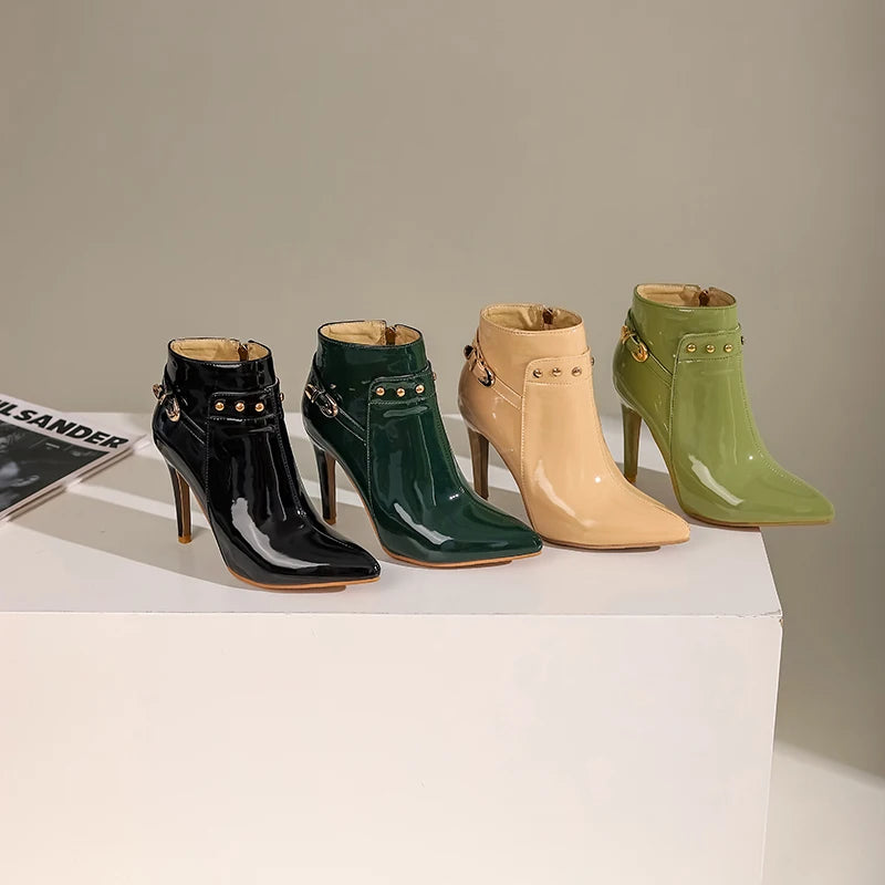 Kick Moss Heels