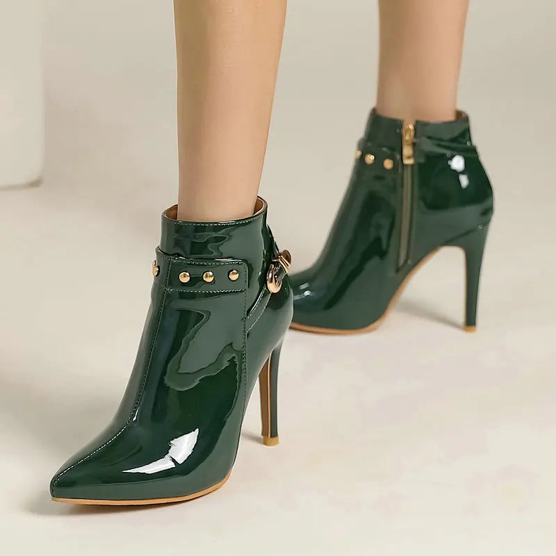 Kick Moss Heels