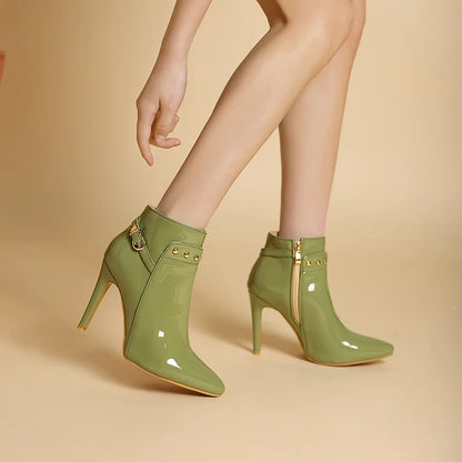 Kick Moss Heels